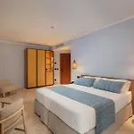 Sestante 호텔 4*