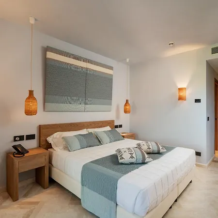 Szálloda Sestante Porto Rotondo